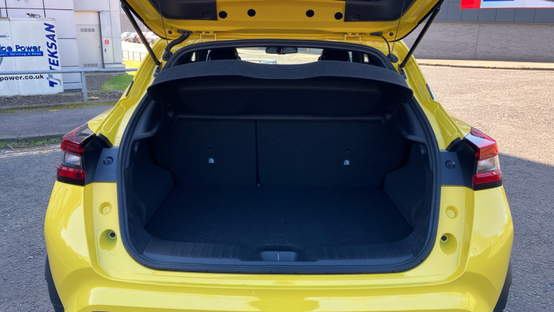 Nissan Juke 1.0 DiG-T Tekna 5dr Petrol Hatchback